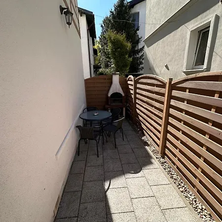 Szczesliwa 13 Апартаменты